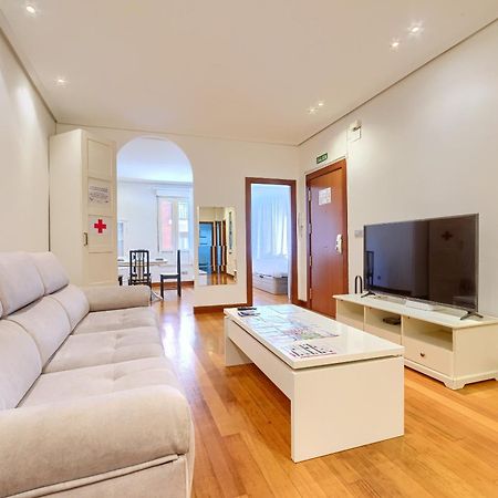 Ayuntamiento Cerca Del Casco Viejo & Parking Apartman Bilbao Kültér fotó