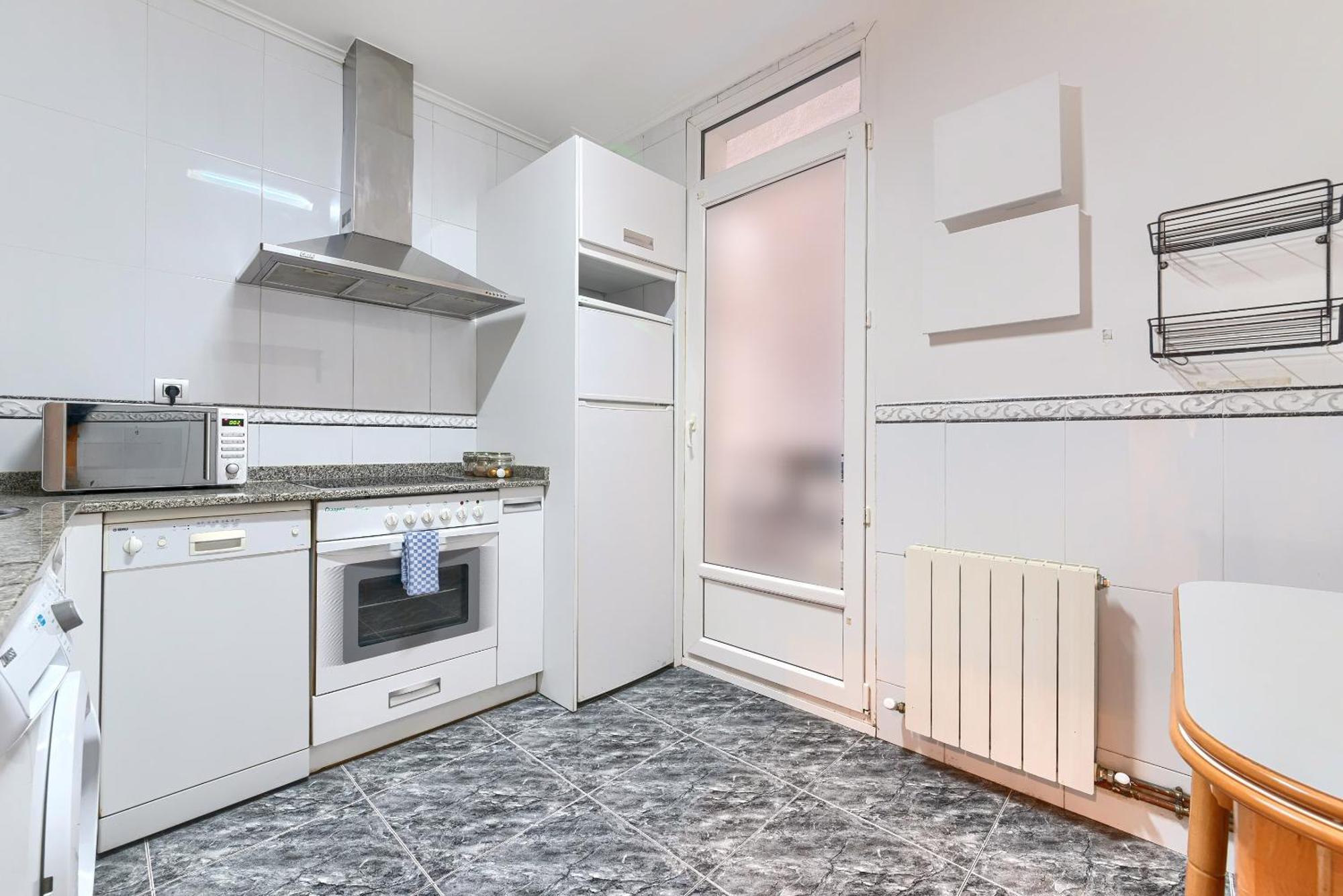 Ayuntamiento Cerca Del Casco Viejo & Parking Apartman Bilbao Kültér fotó