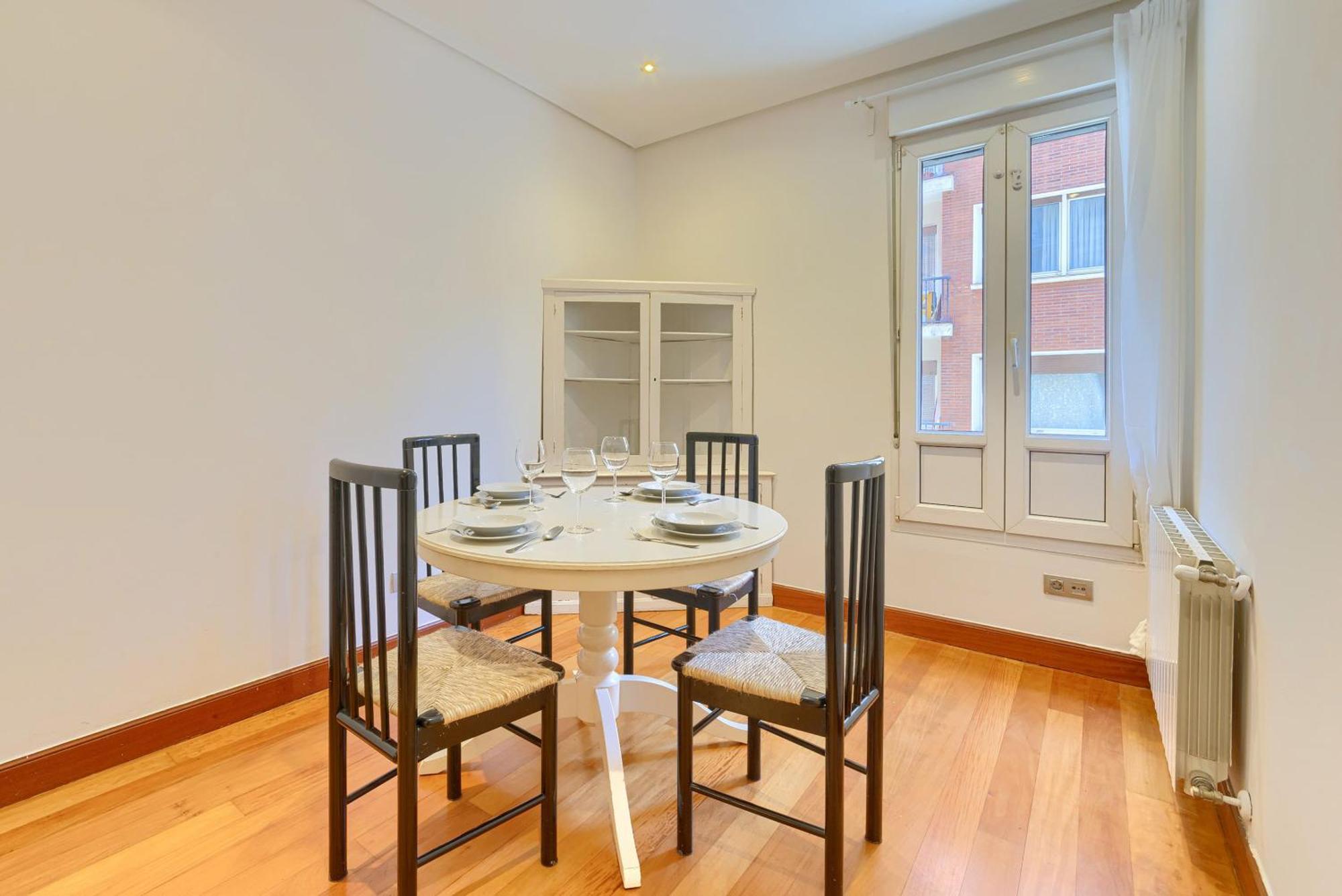 Ayuntamiento Cerca Del Casco Viejo & Parking Apartman Bilbao Kültér fotó