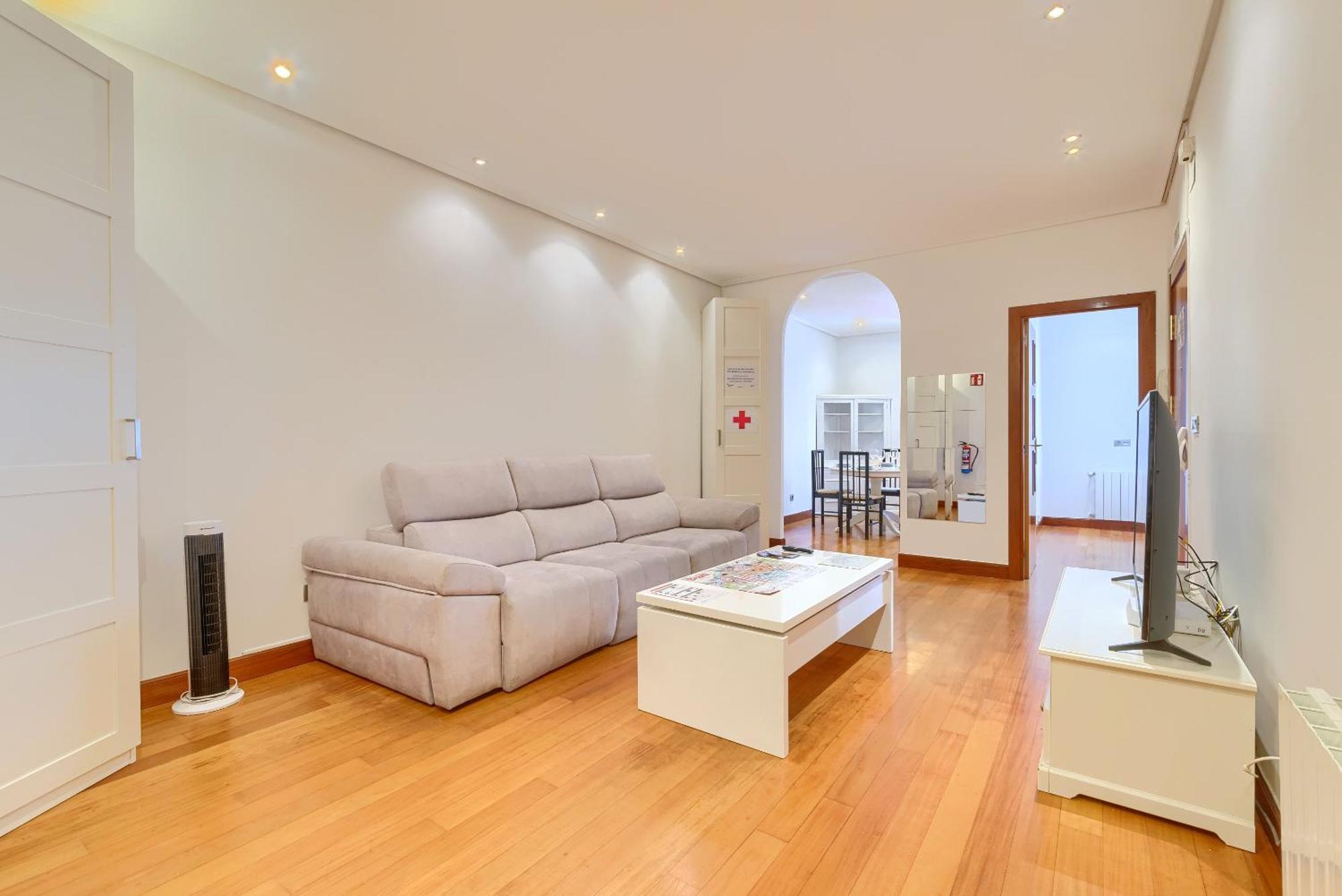 Ayuntamiento Cerca Del Casco Viejo & Parking Apartman Bilbao Kültér fotó