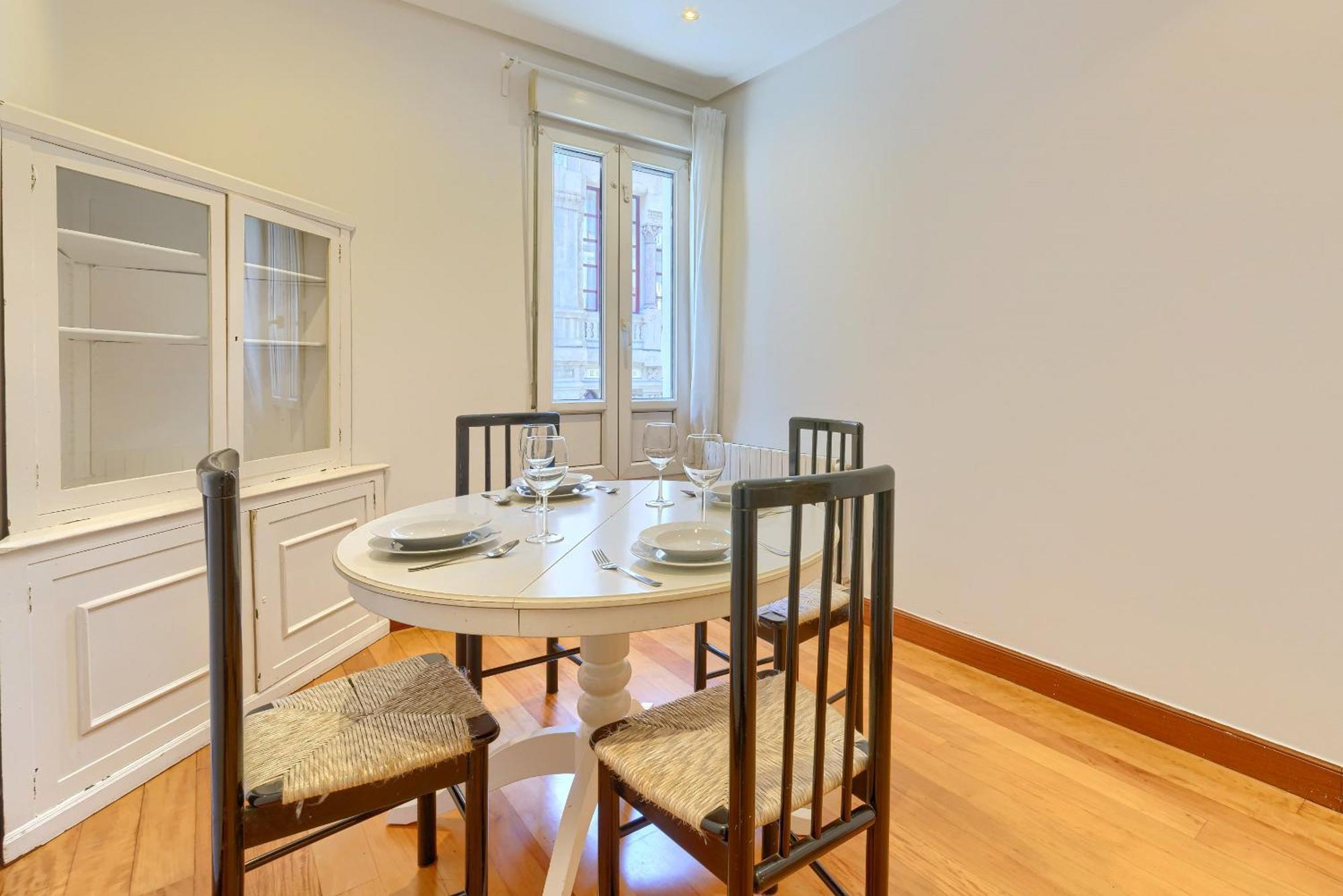 Ayuntamiento Cerca Del Casco Viejo & Parking Apartman Bilbao Kültér fotó